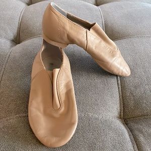Girls size 13 Bloch Jazz Shoe